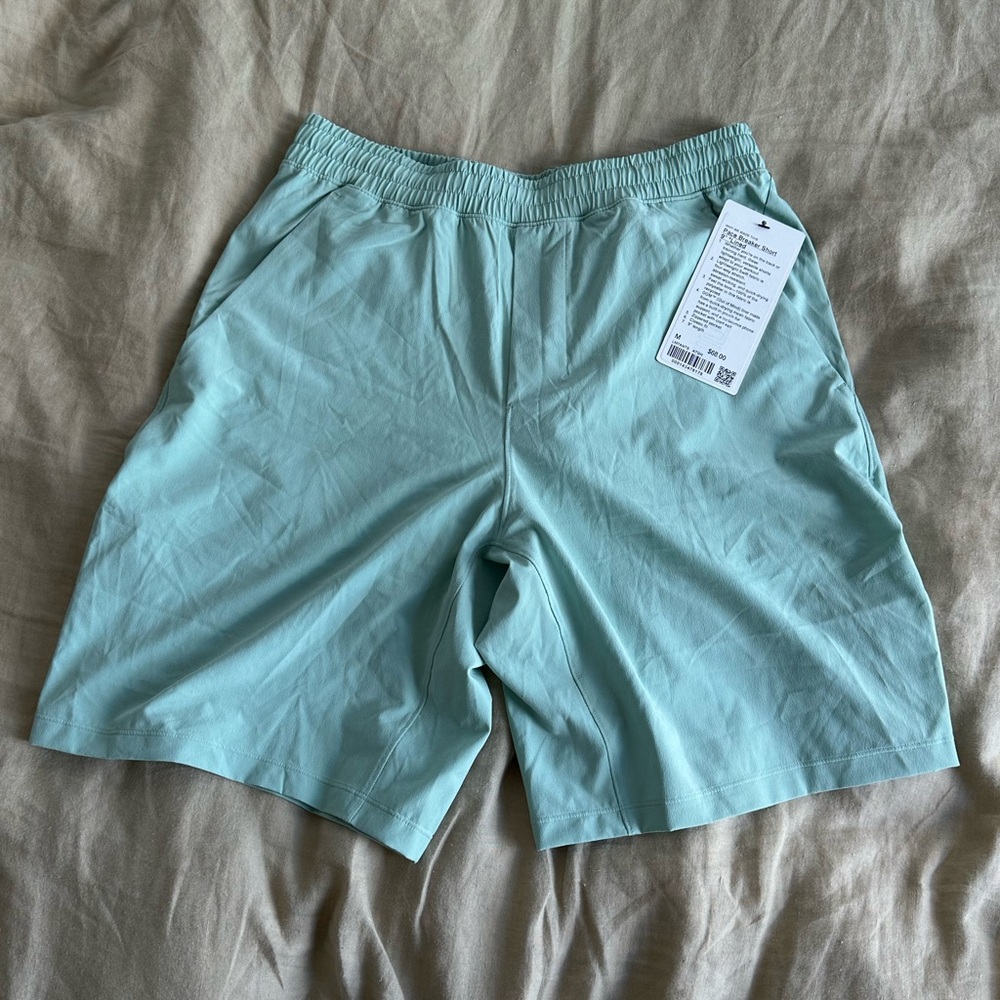 NWT lululemon pace breaker short 9” lined short mens sz M arctic green
